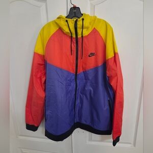 Nike Men's Wind Runner Jacket